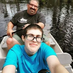 Meet your Posher, Candace